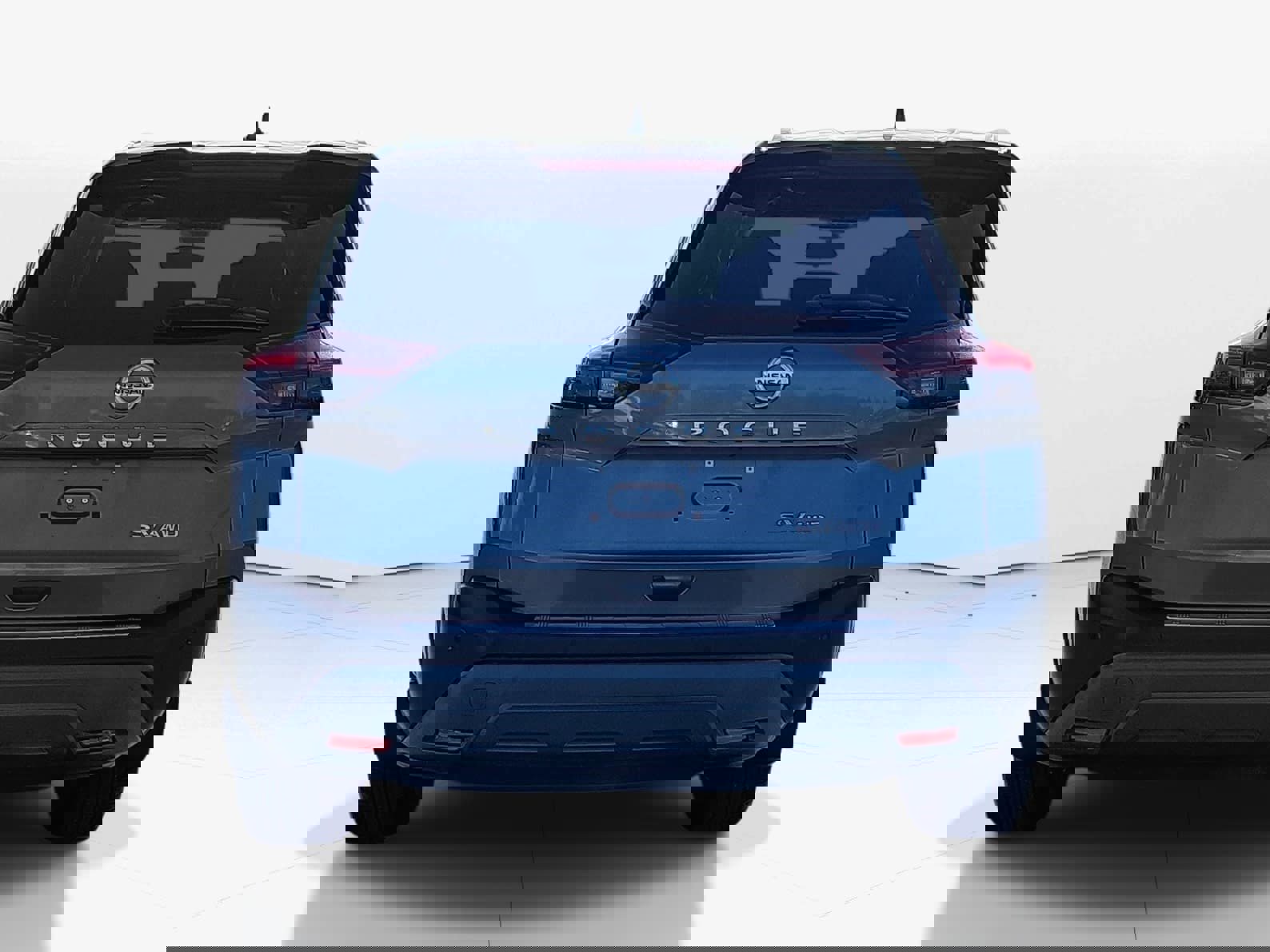 Used 2021 Nissan Rogue SV w/ Premium Package image 4