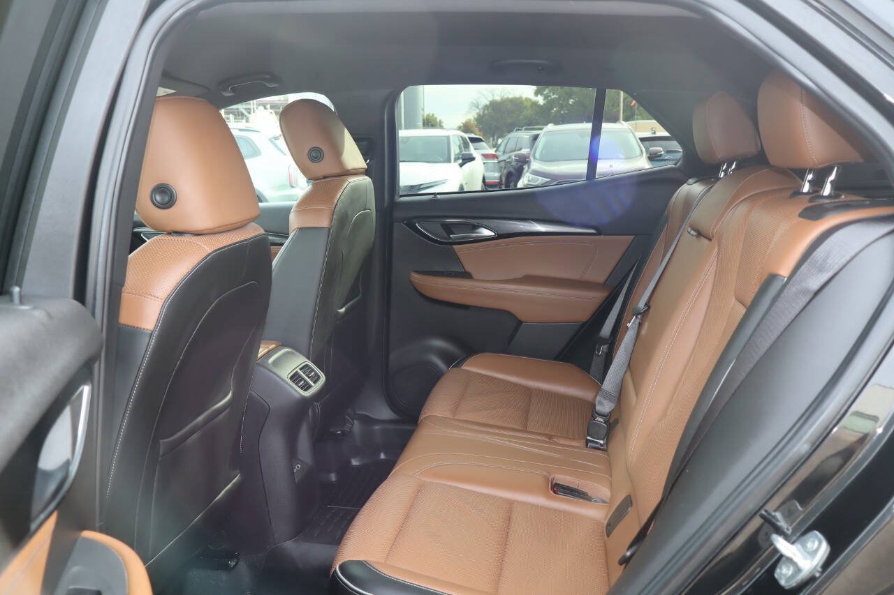 Used 2021 Buick Envision Essence AWD/4WD image 6
