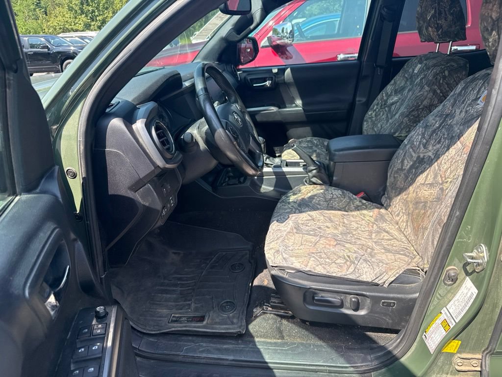 Used 2020 Toyota Tacoma TRD Pro AWD/4WD image 5