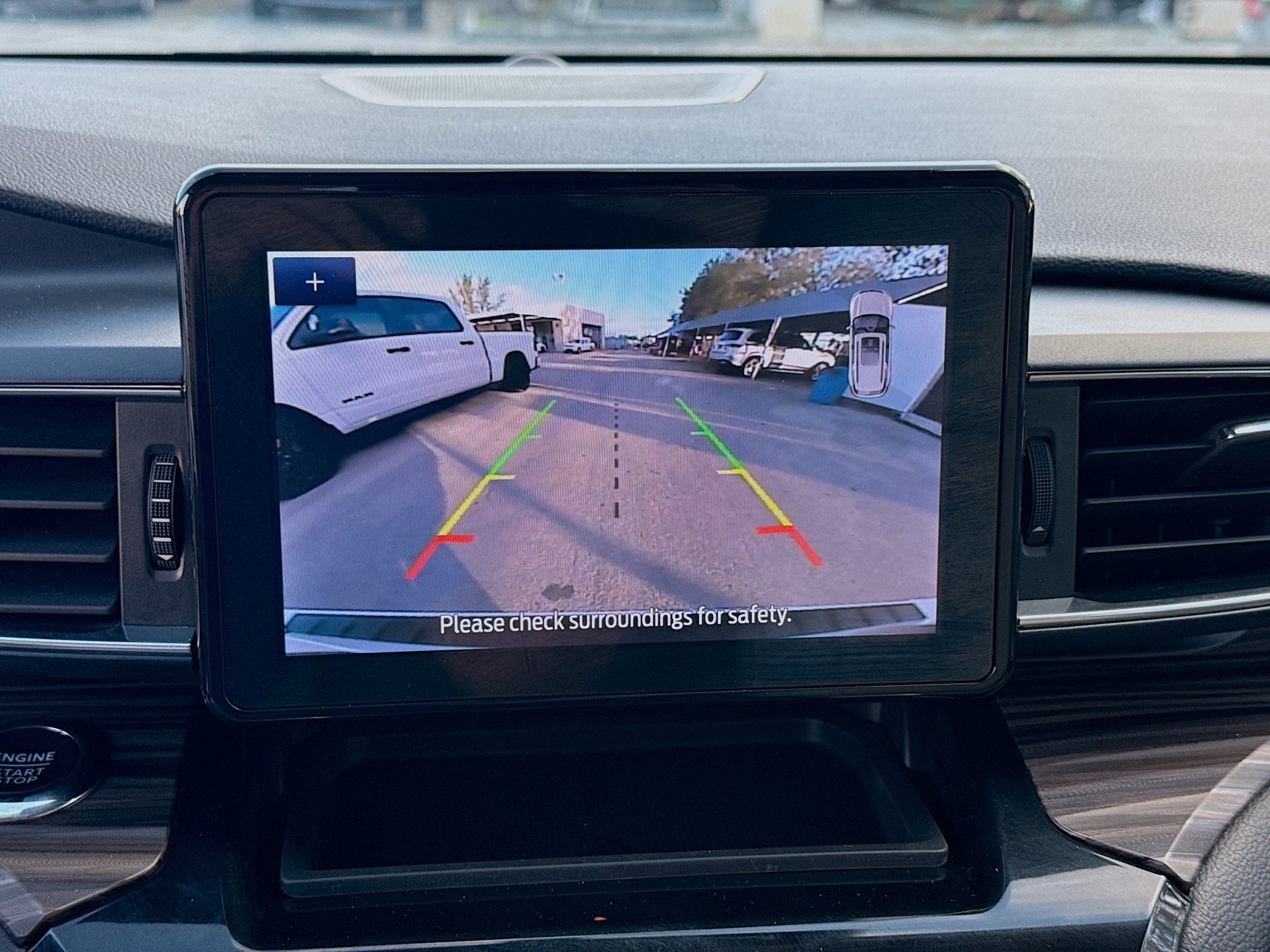 Used 2024 Ford Explorer Limited image 11