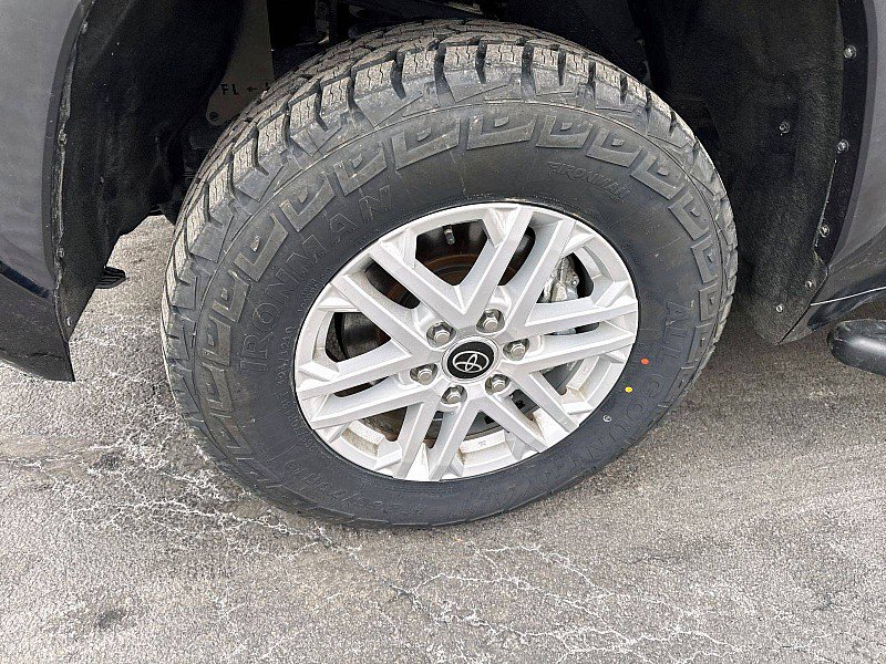Used 2022 Toyota Tundra SR5 image 14