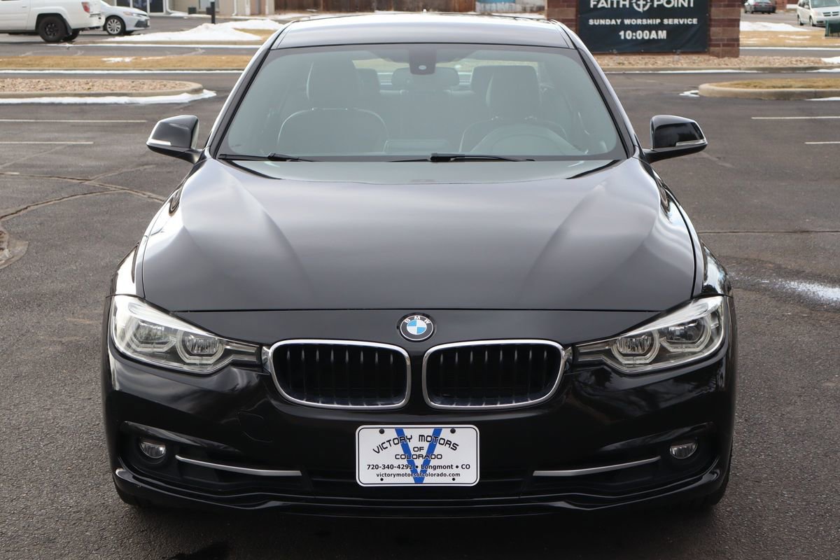 Used 2018 BMW 330i Sedan image 12