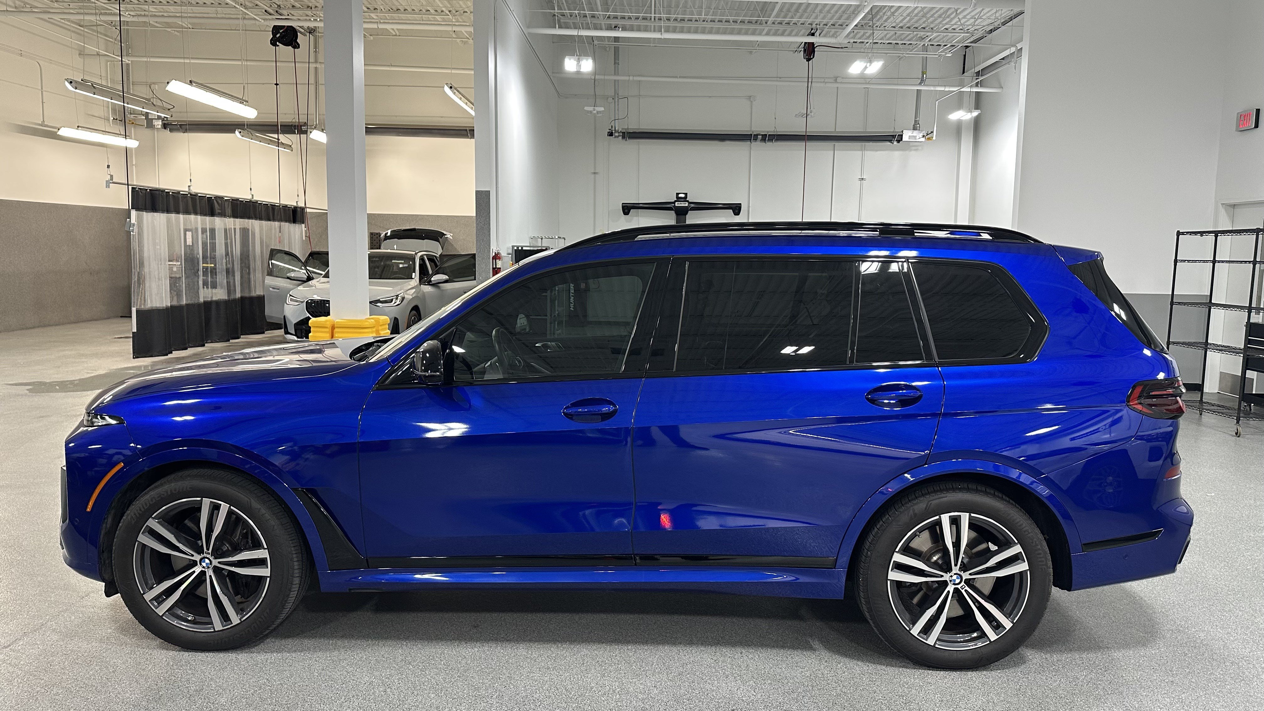 Certified 2024 BMW X7 M60i w/ Executive Package AWD/4WD image 7