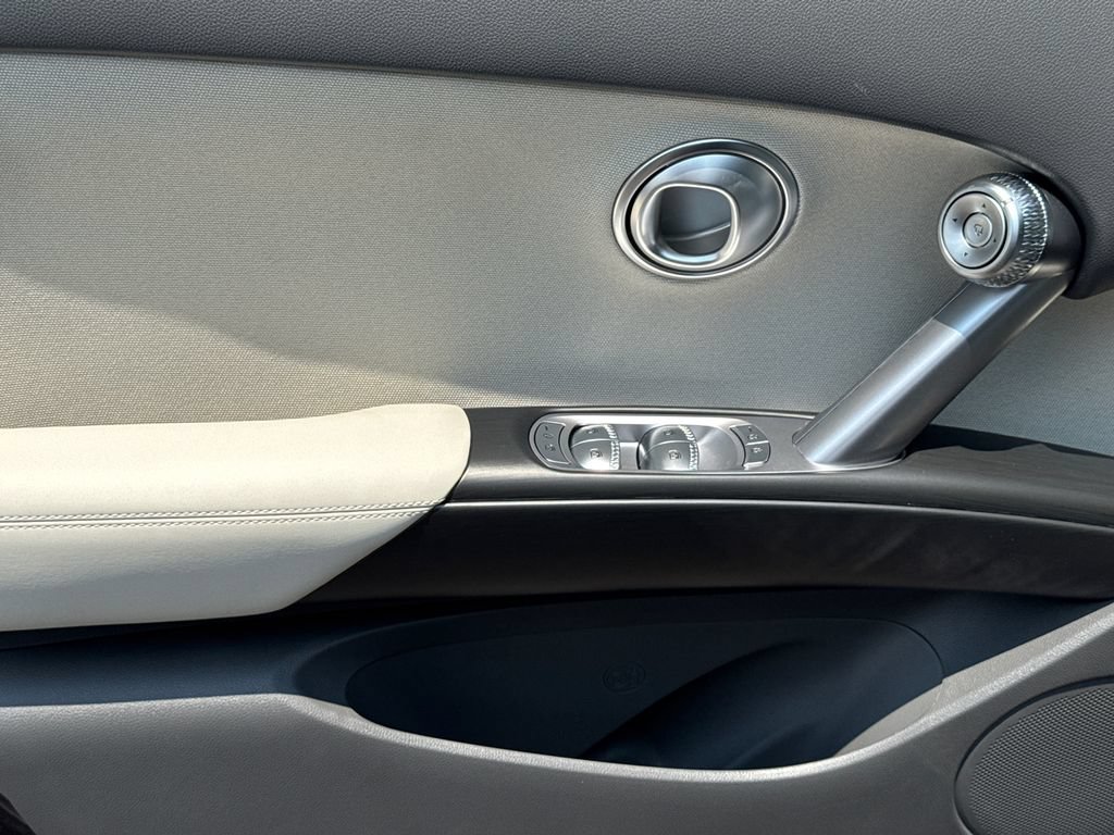 New 2026 Genesis GV60 RWD image 10