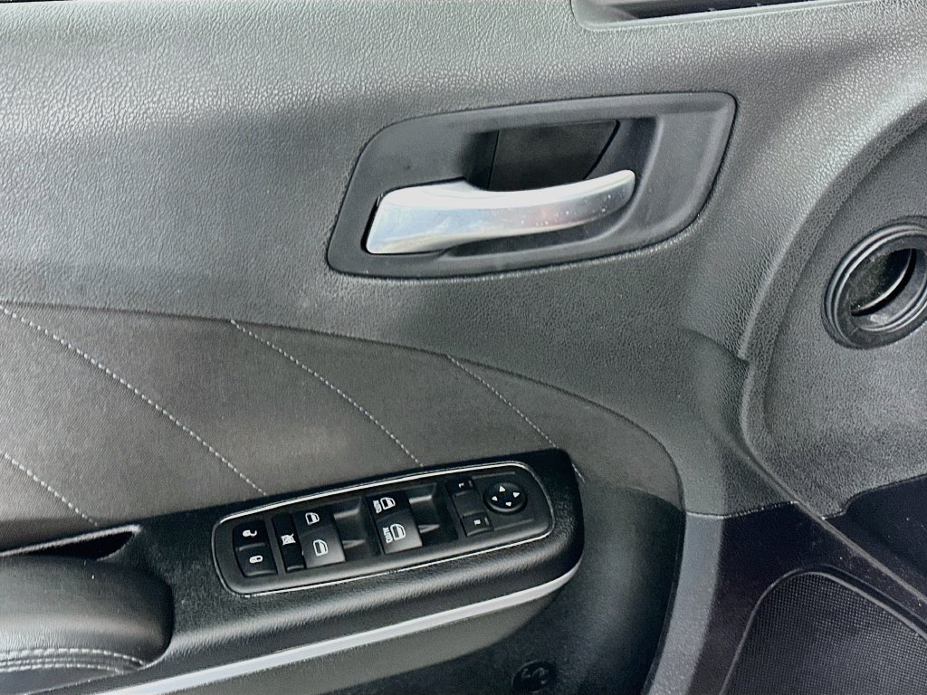 Certified 2023 Dodge Charger SXT AWD/4WD image 28