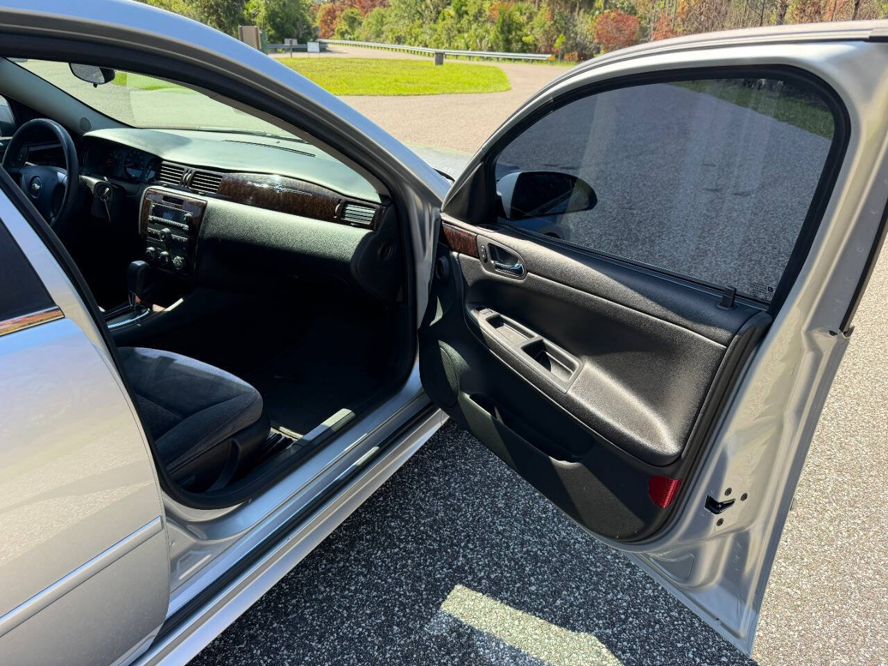 Used 2014 Chevrolet Impala Limited LS FWD image 20