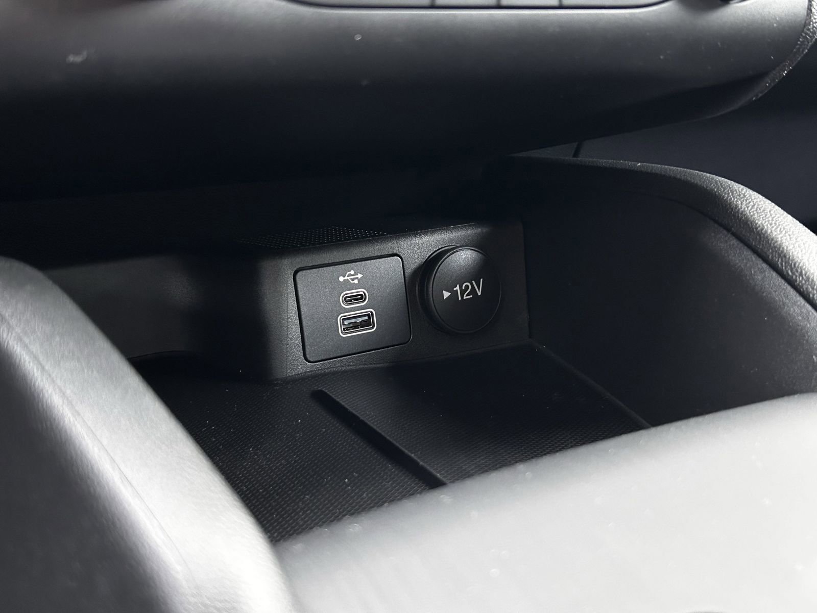 New 2026 Ford Escape Active FWD image 17