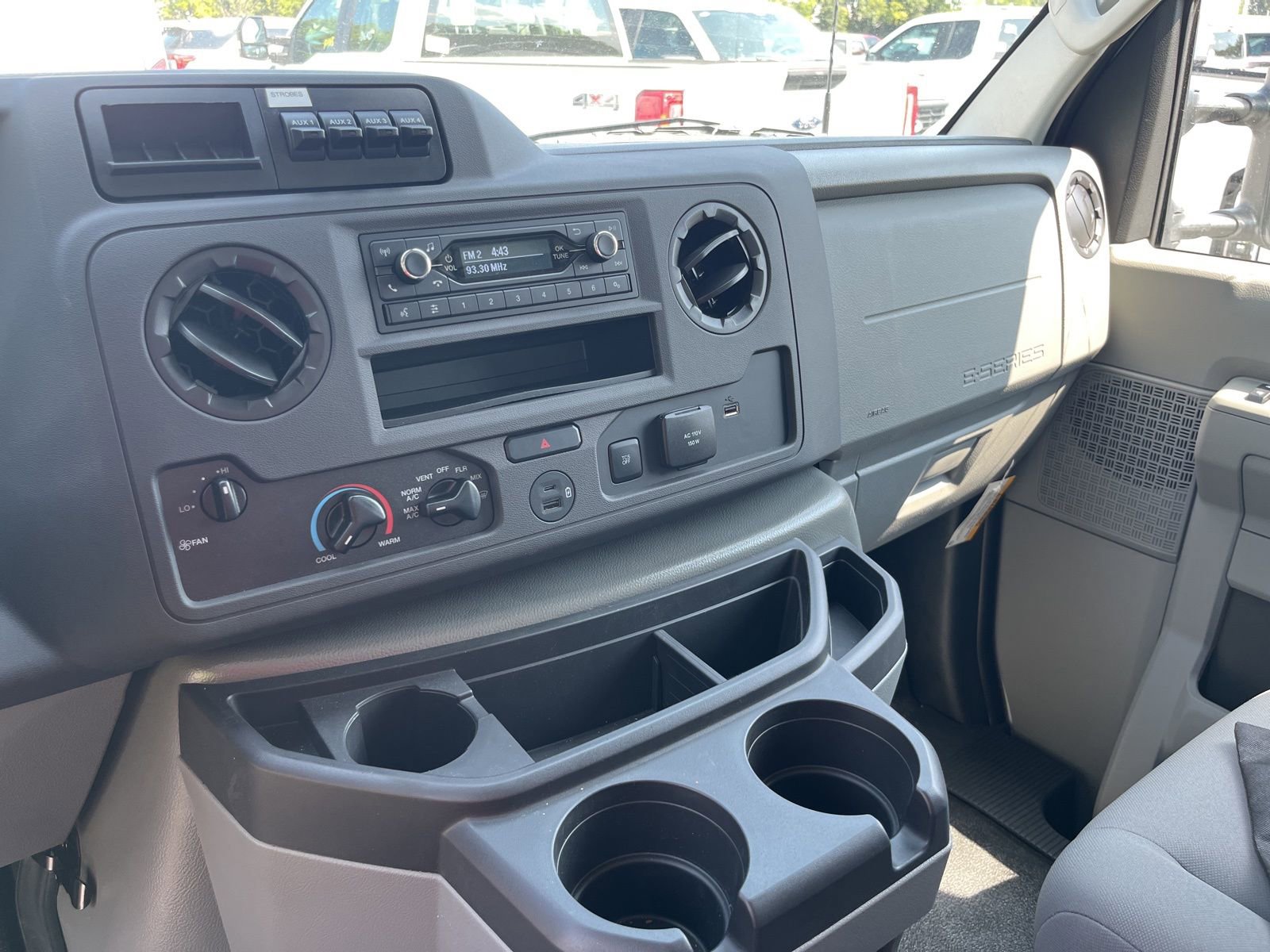 New 2026 Ford E-350 and Econoline 350 Super Duty w/ Power Equipment Group image 14