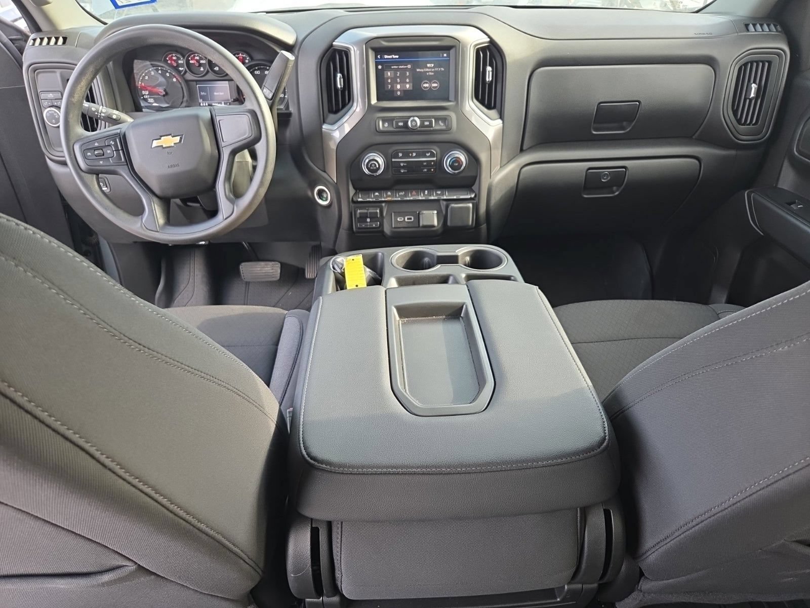 Used 2025 Chevrolet Silverado 1500 Custom w/ LPO, Dark Essentials Package RWD image 6