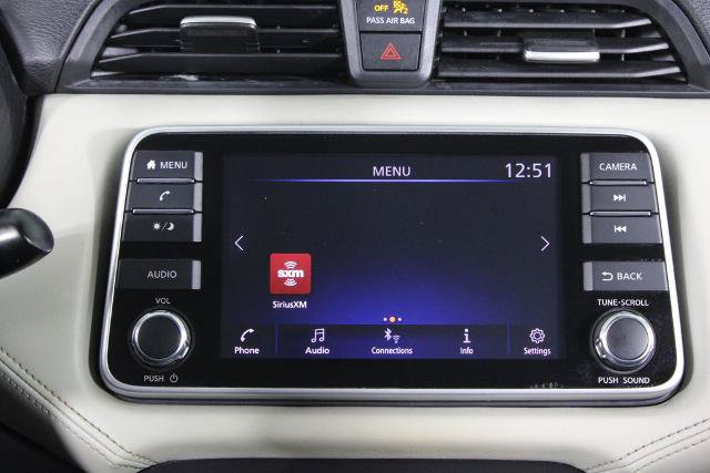 Certified 2020 Nissan Versa SV FWD image 6