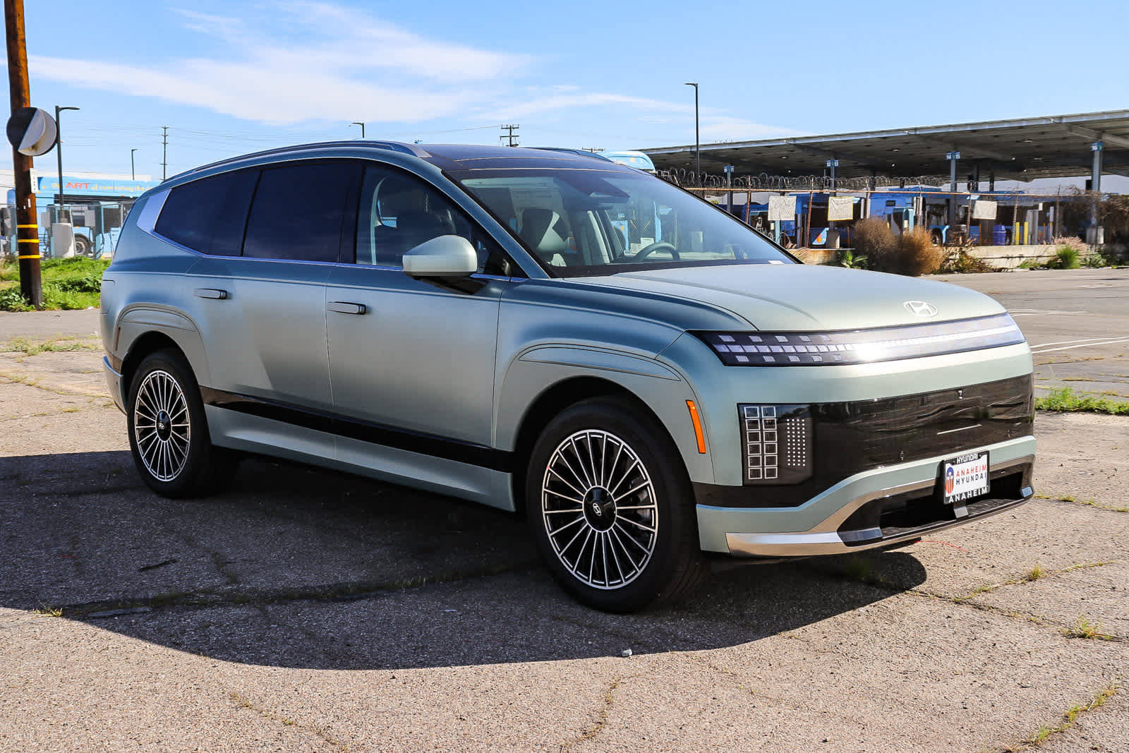 New 2026 Hyundai Ioniq 9 Calligraphy image 3