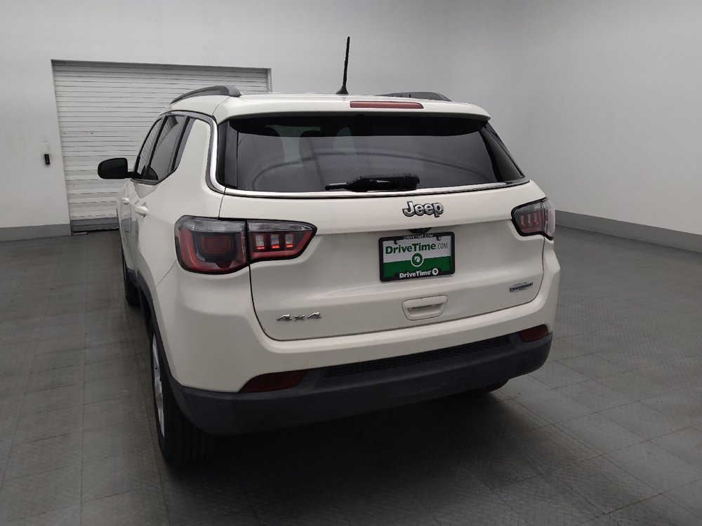 Used 2018 Jeep Compass Latitude AWD/4WD image 6