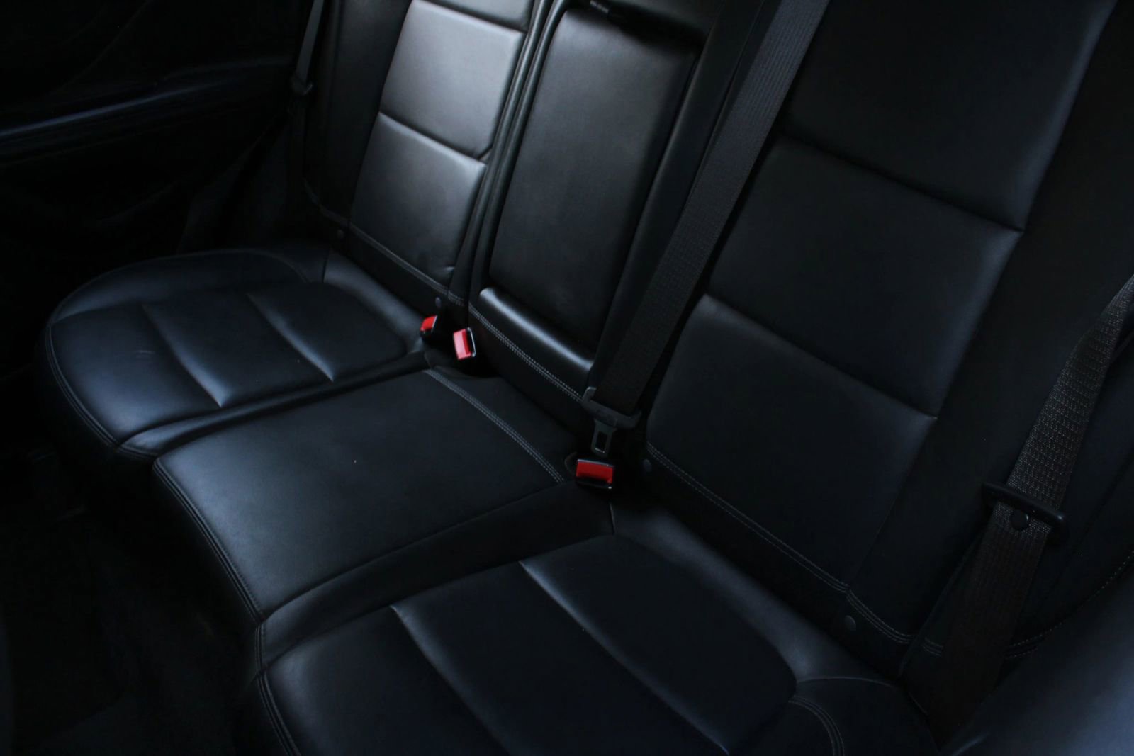 Used 2018 Buick Encore Essence image 19