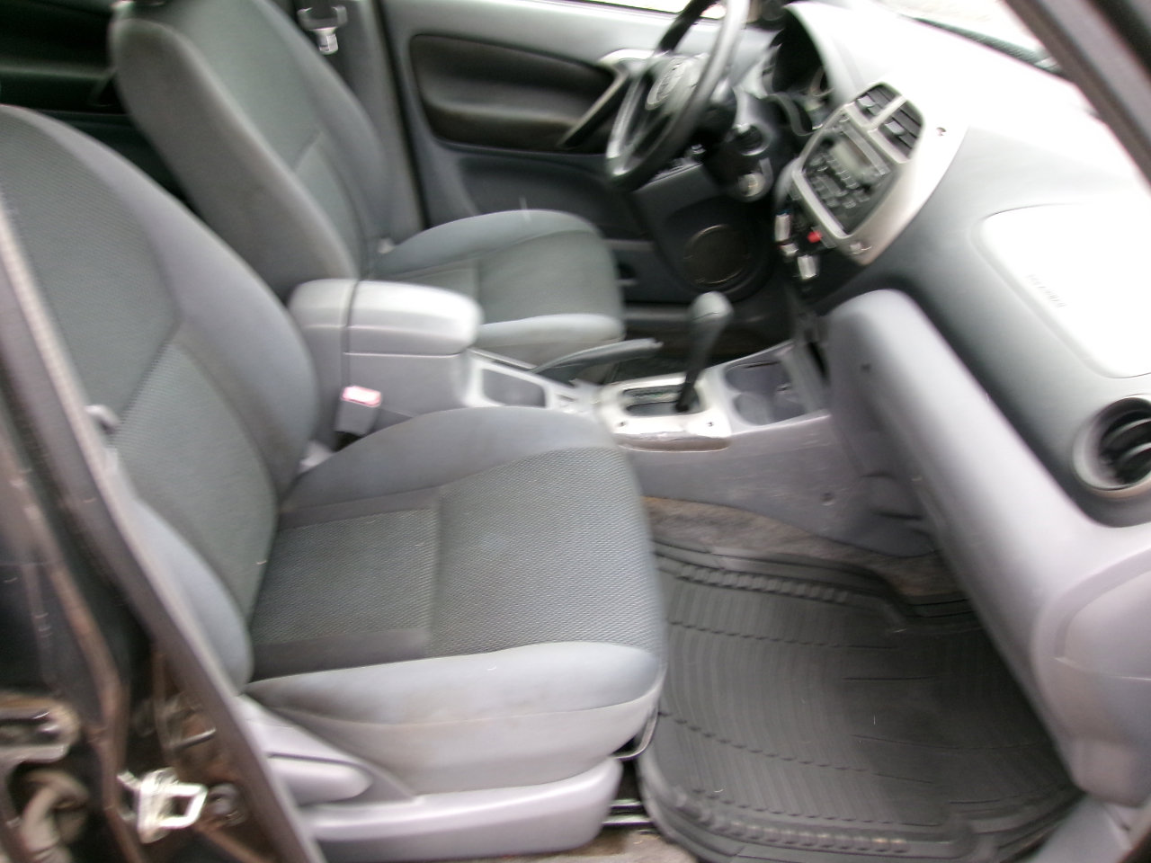 Used 2003 Toyota RAV4 4WD image 5