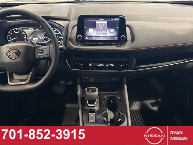 New 2026 Nissan Rogue SV AWD/4WD image 23