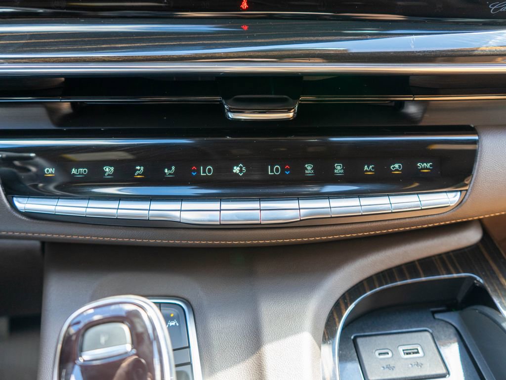 Used 2023 Cadillac Escalade ESV Sport w/ LPO, ONYX Package image 30