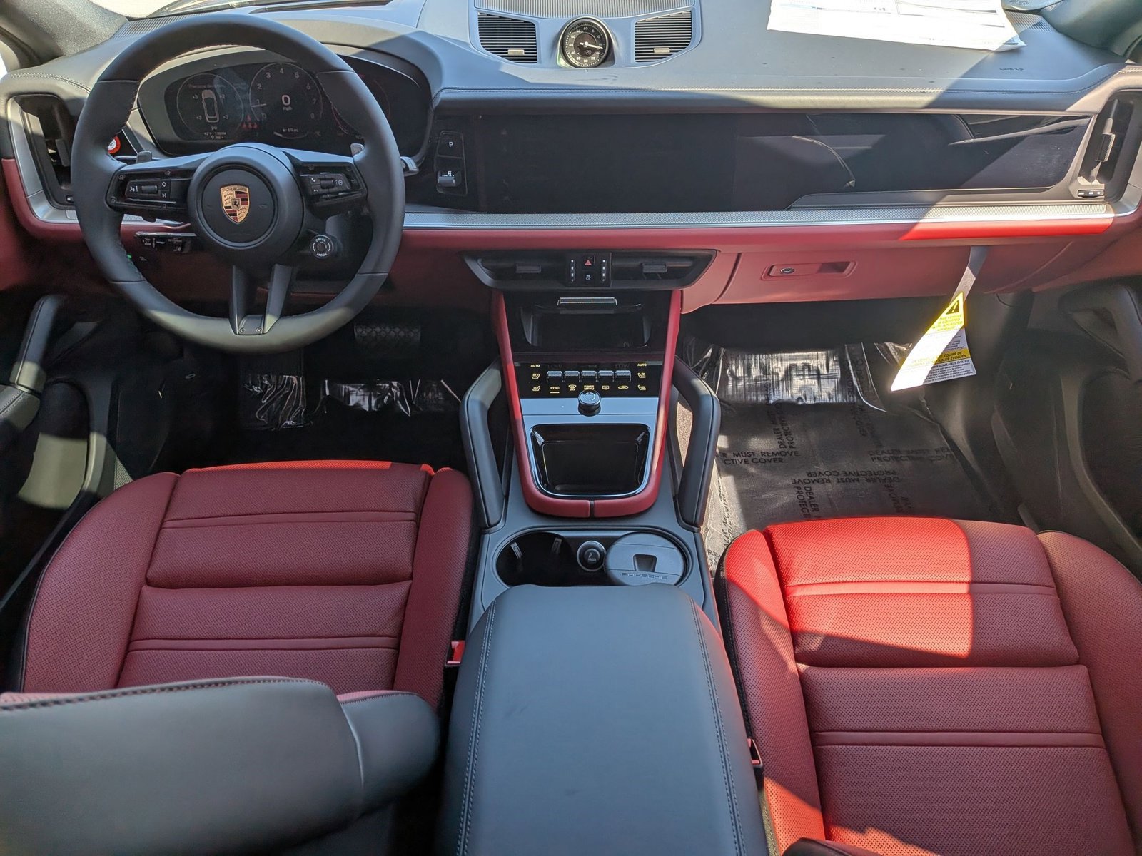 New 2026 Porsche Cayenne Coupe image 24