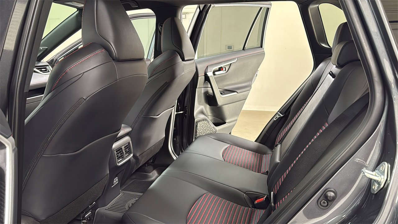 Used 2025 Toyota RAV4 XSE image 15