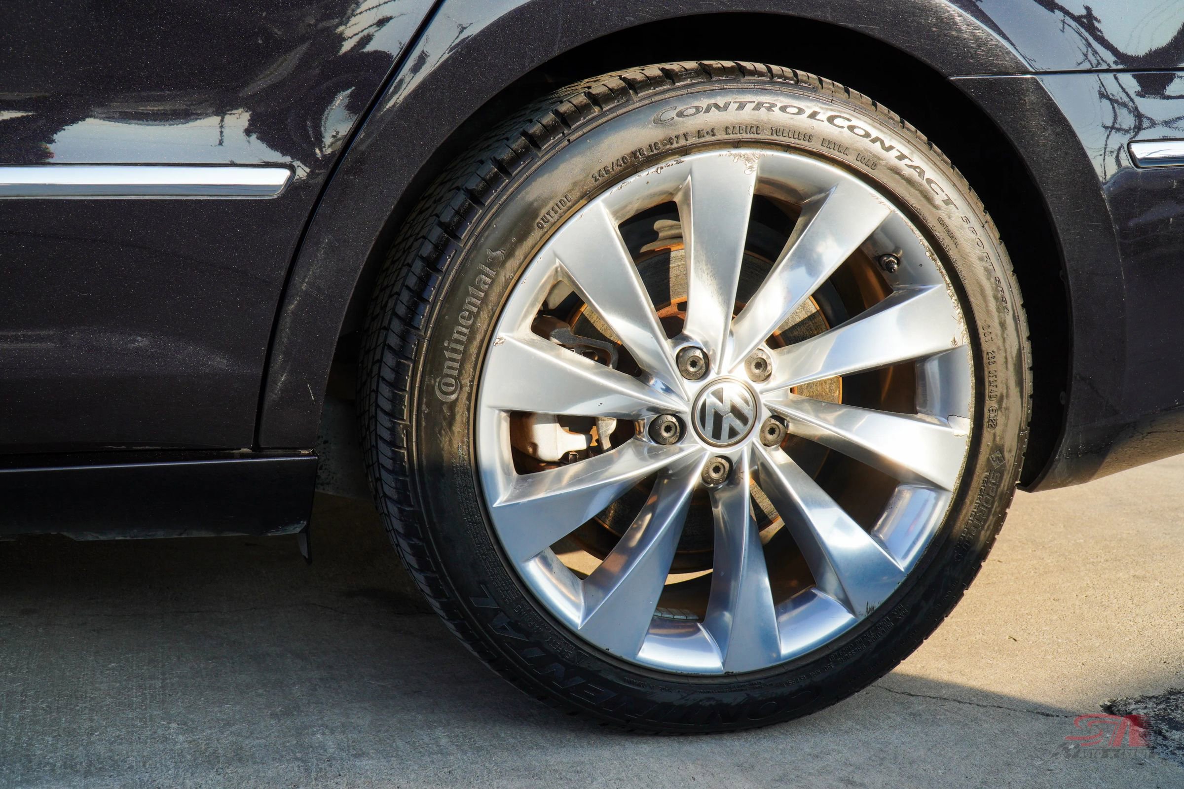 Used 2013 Volkswagen CC Executive image 10