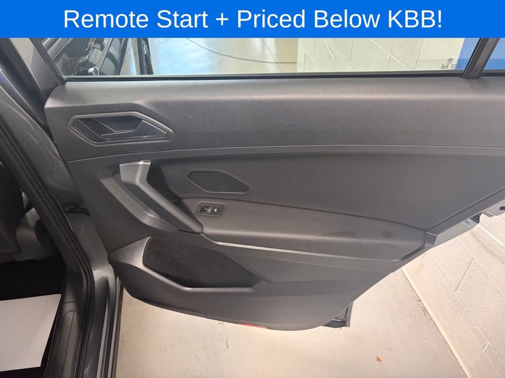 Used 2019 Volkswagen Tiguan SEL Premium R-Line AWD/4WD image 18