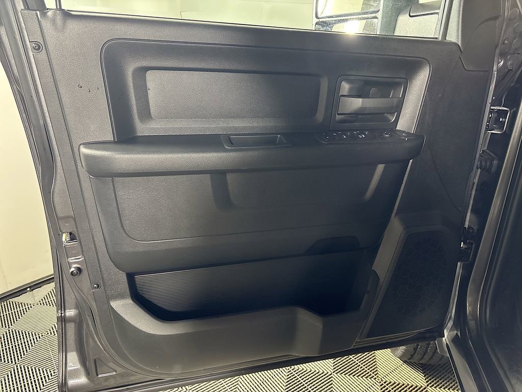 Used 2023 RAM 2500 Tradesman image 10