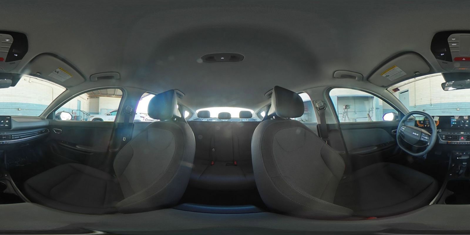 Used 2025 Kia K4 FWD image 42
