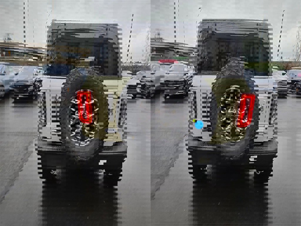 New 2025 Ford Bronco Badlands image 6