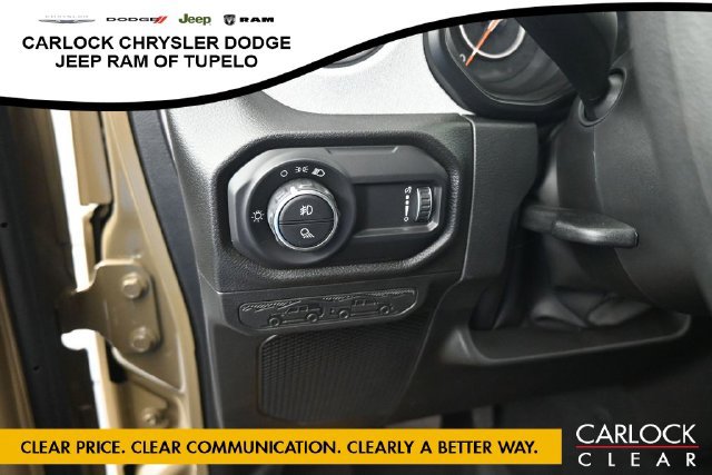 New 2026 Jeep Gladiator Sport AWD/4WD image 17