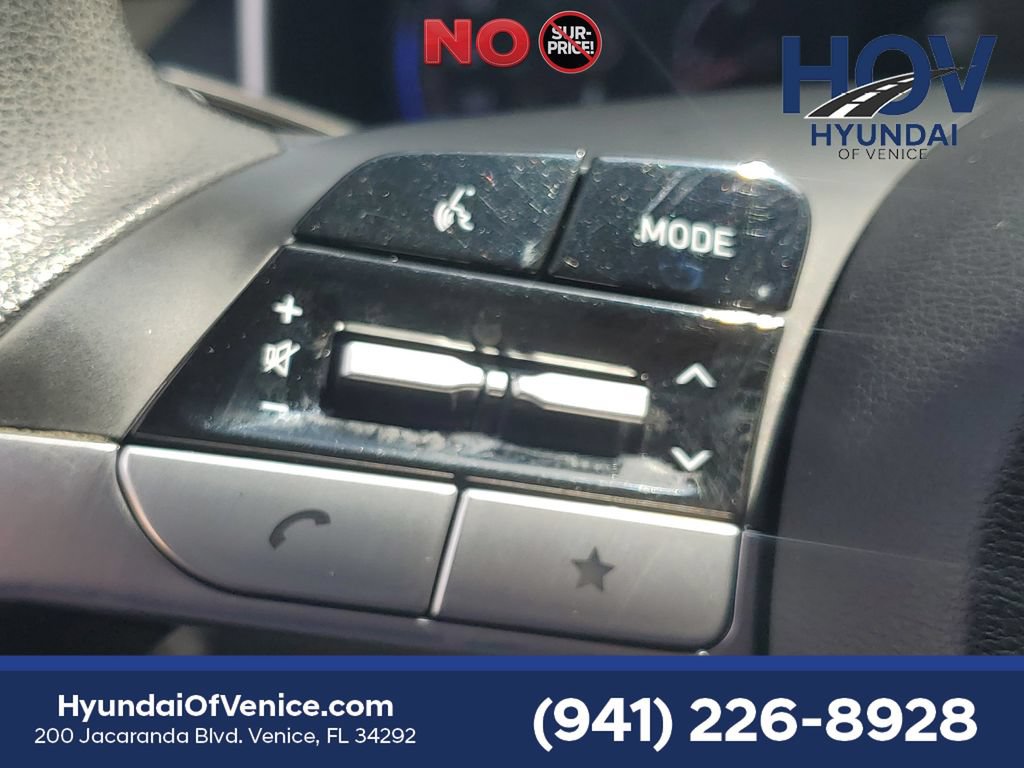 Certified 2023 Hyundai Santa Cruz SE AWD/4WD image 24