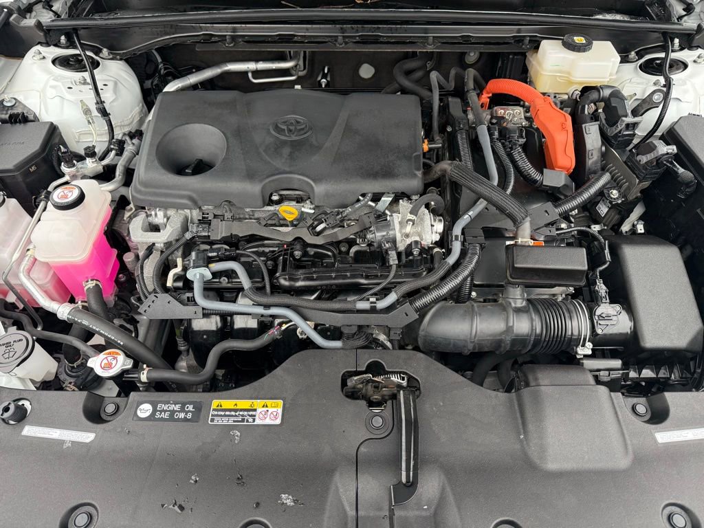 Used 2023 Toyota Crown Limited image 18