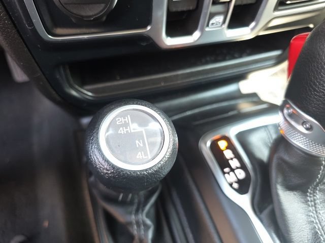 Used 2024 Jeep Wrangler Unlimited Sport AWD/4WD image 17