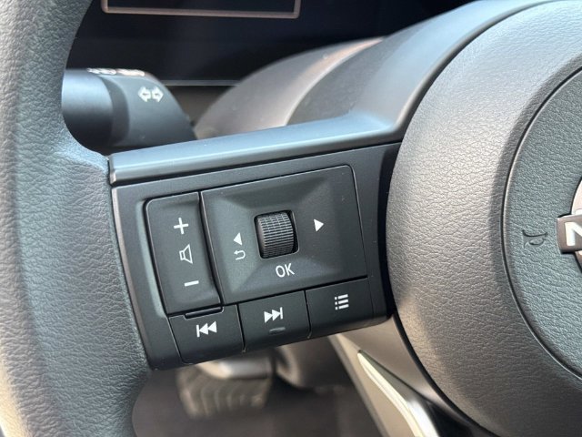 New 2026 Nissan Kicks S FWD image 24