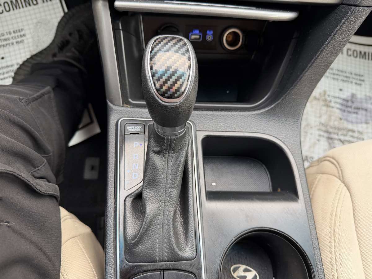 Used 2017 Hyundai Sonata SE image 29