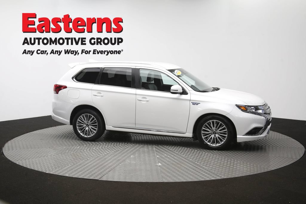Used 2020 Mitsubishi Outlander SEL AWD/4WD image 46