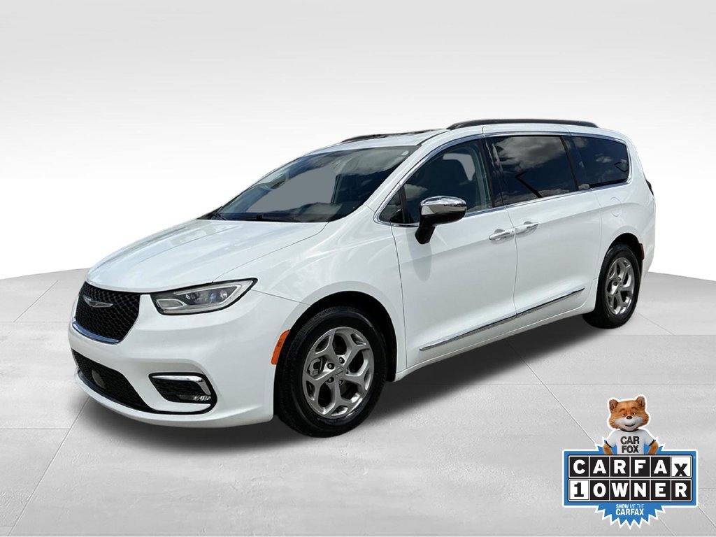 Used 2023 Chrysler Pacifica Limited
