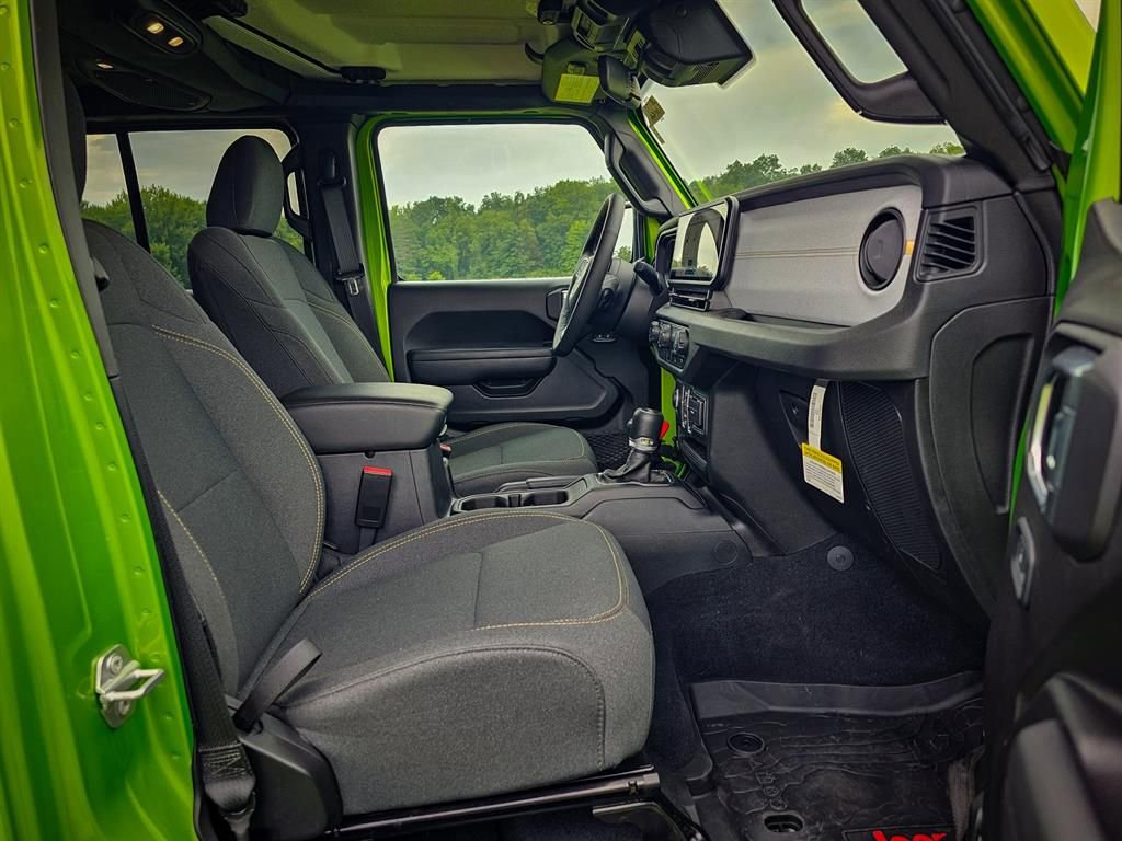 New 2025 Jeep Wrangler Sport S image 38