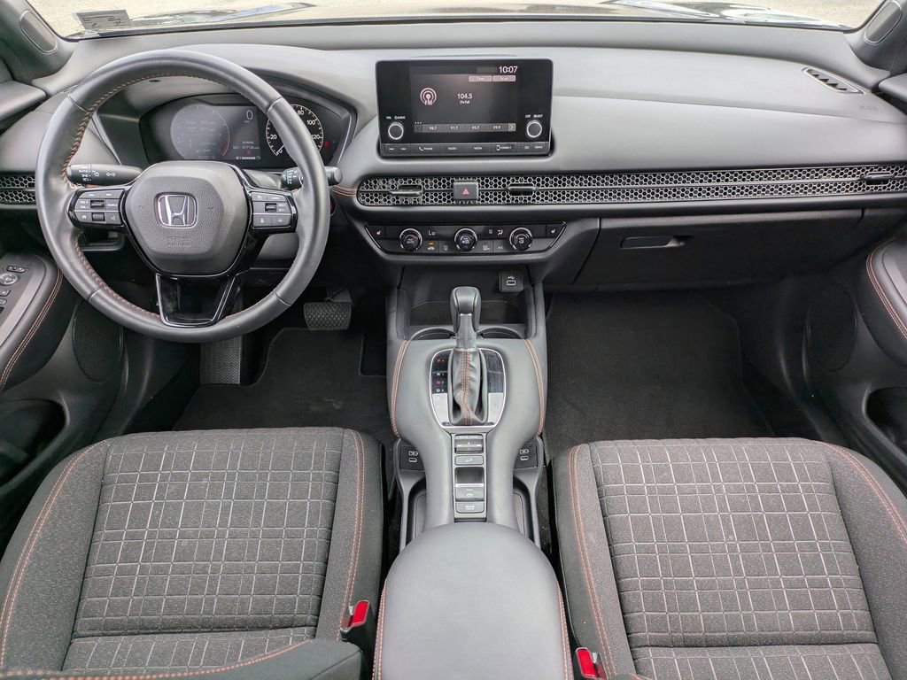 Used 2025 Honda HR-V Sport image 16