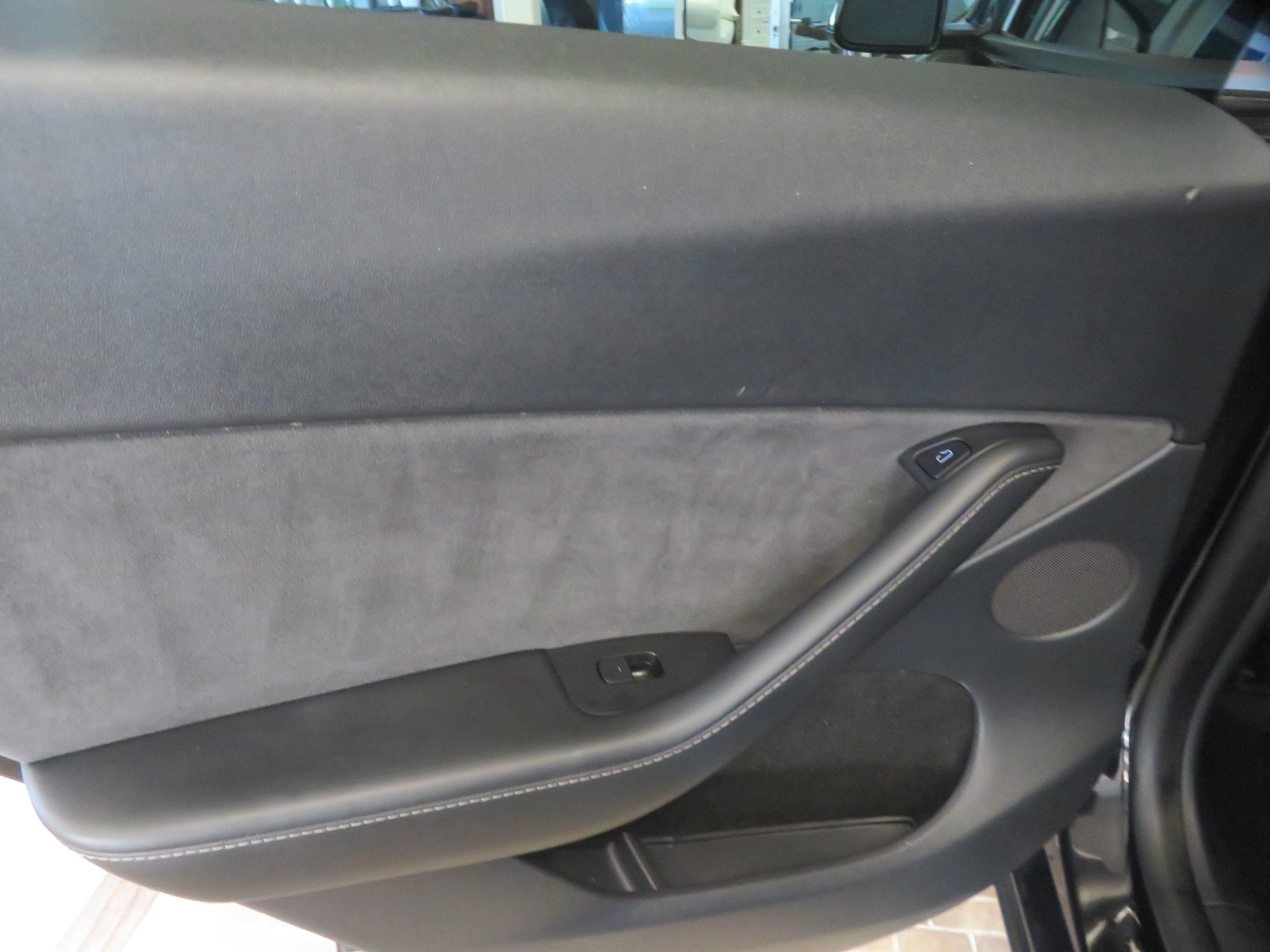 Used 2022 Tesla Model Y Performance AWD/4WD image 15