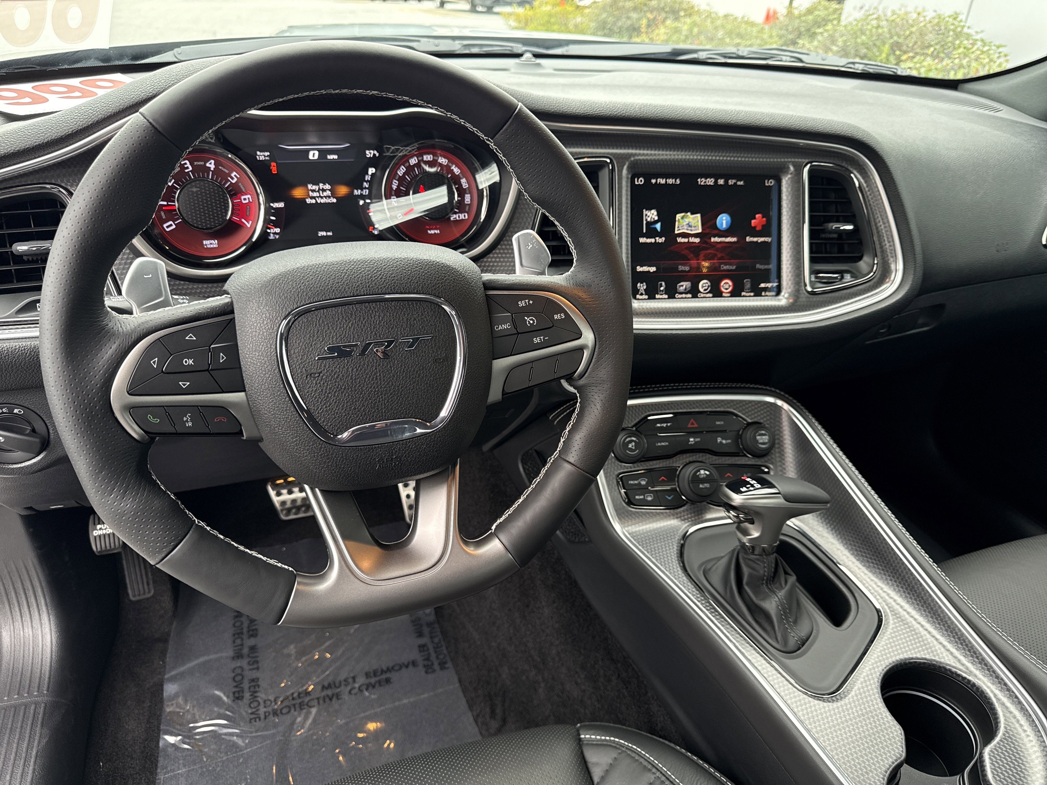 Used 2015 Dodge Challenger SRT Hellcat image 36