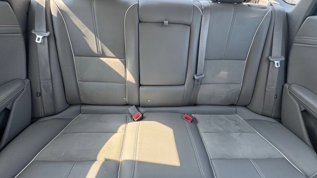 Used 2015 Chevrolet Impala LT w/ Convenience Package FWD image 27