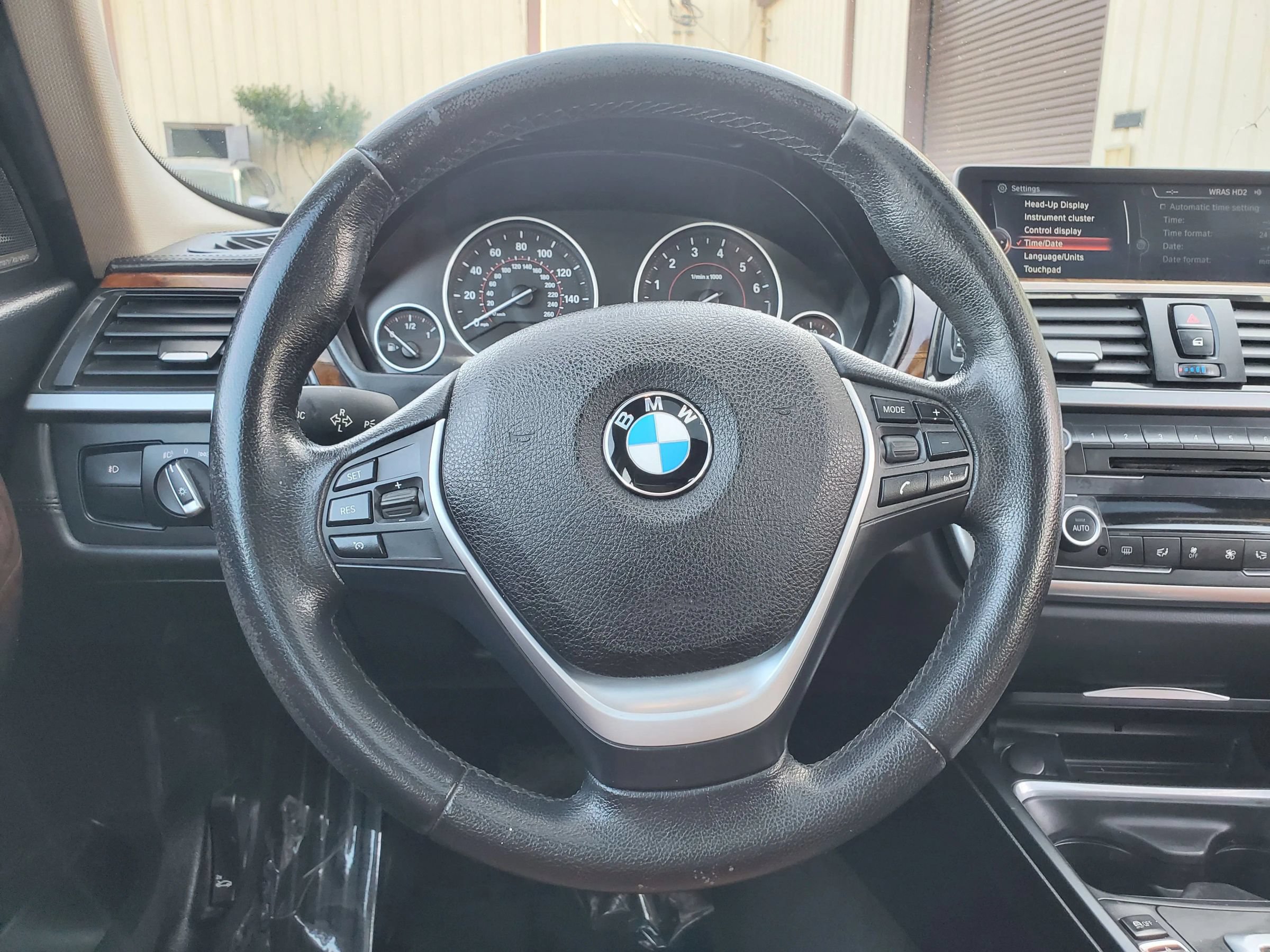 Used 2015 BMW ActiveHybrid 3 w/ Technology Package RWD image 49