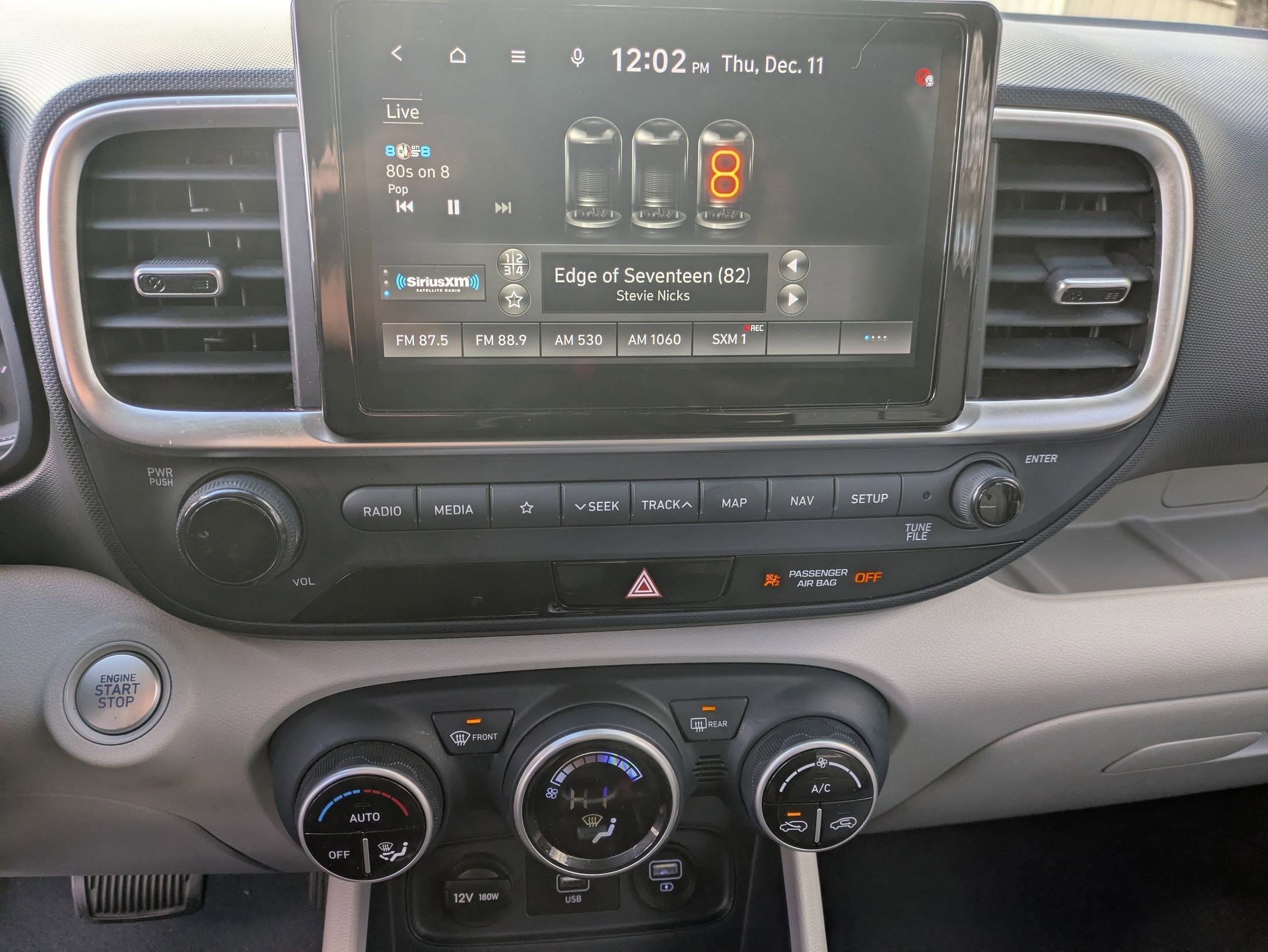 Certified 2021 Hyundai Venue image 16