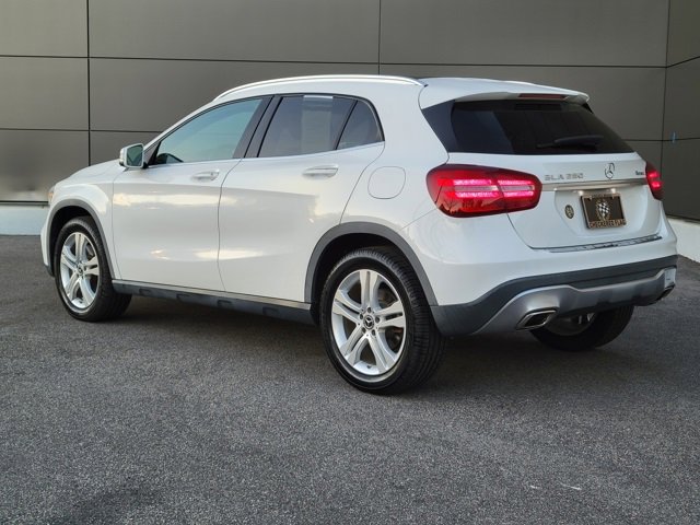 Used 2020 Mercedes-Benz GLA 250 4MATIC image 3