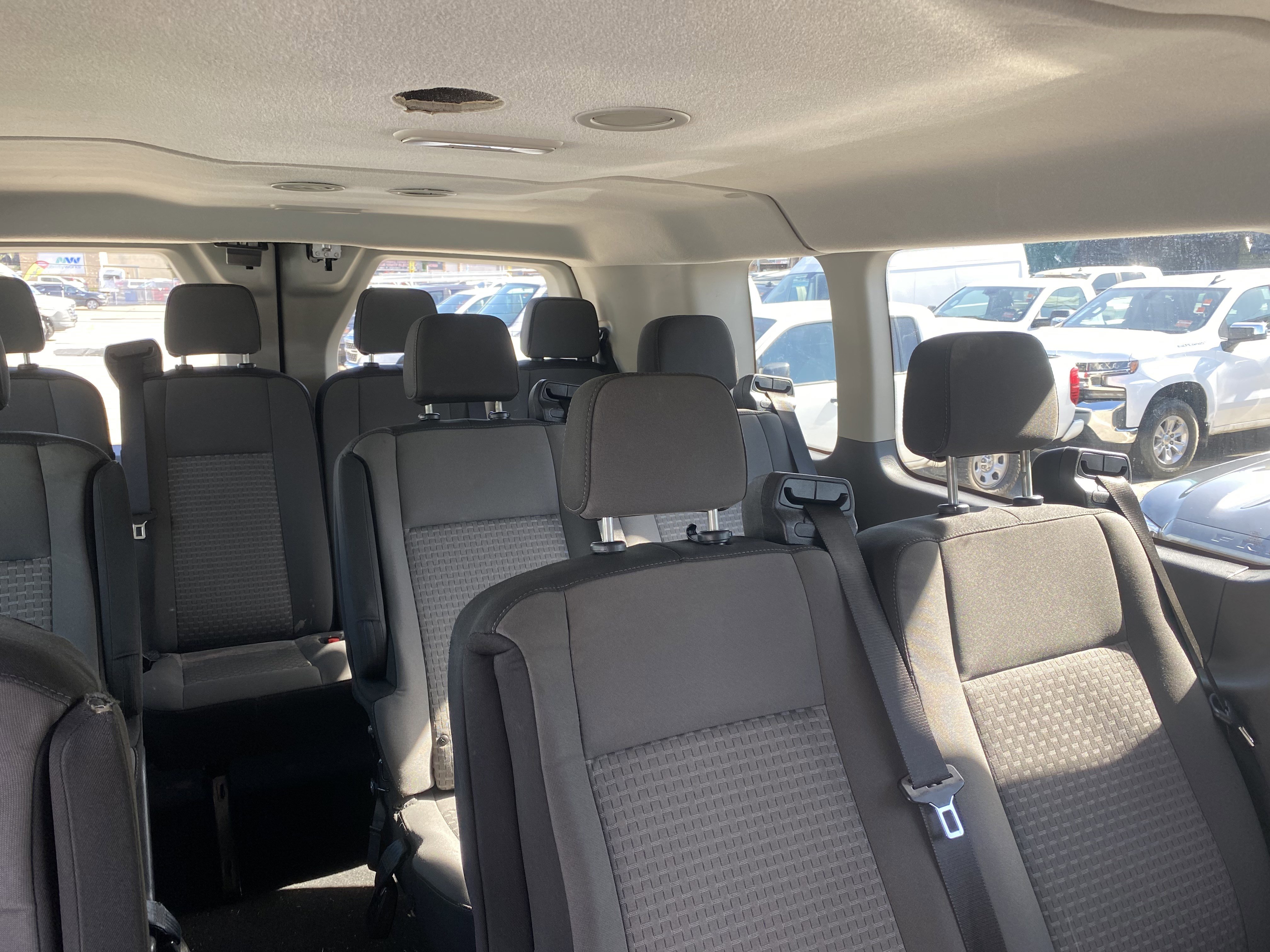 Used 2023 Ford Transit 350 XLT image 21