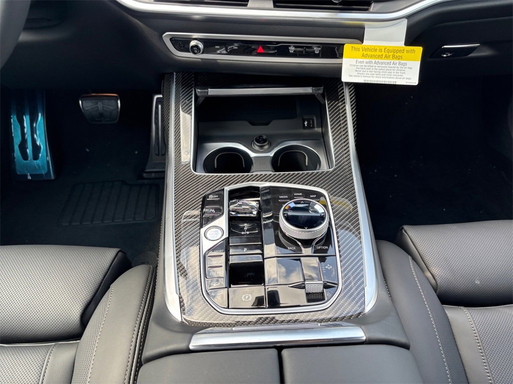 New 2026 BMW X7 M60i image 11
