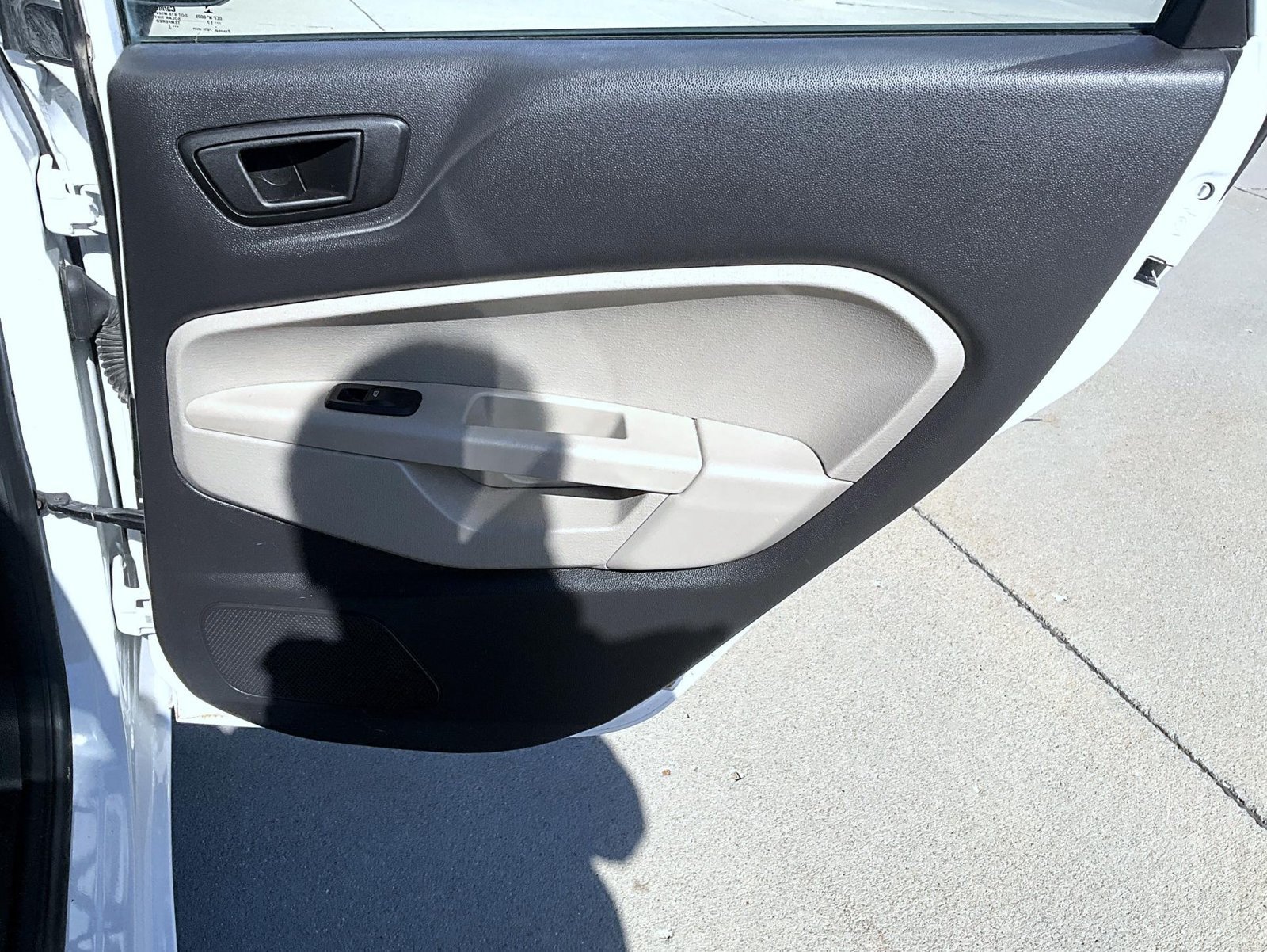 Used 2017 Ford Fiesta SE FWD image 17