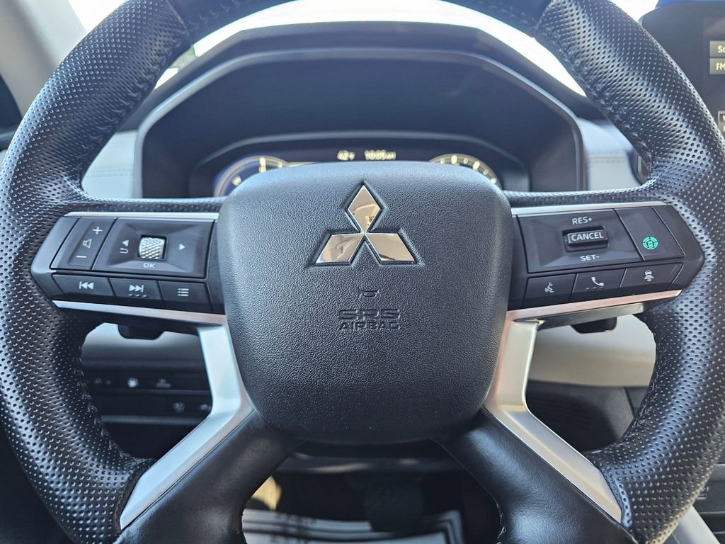 Used 2024 Mitsubishi Outlander SEL image 19