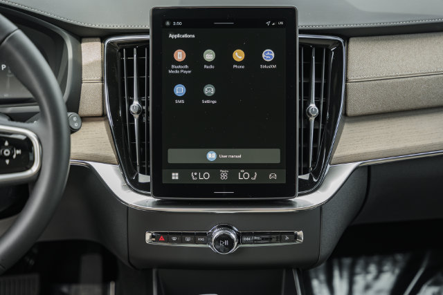 New 2026 Volvo XC90 B6 Plus w/ Protection Package Premier AWD/4WD image 21