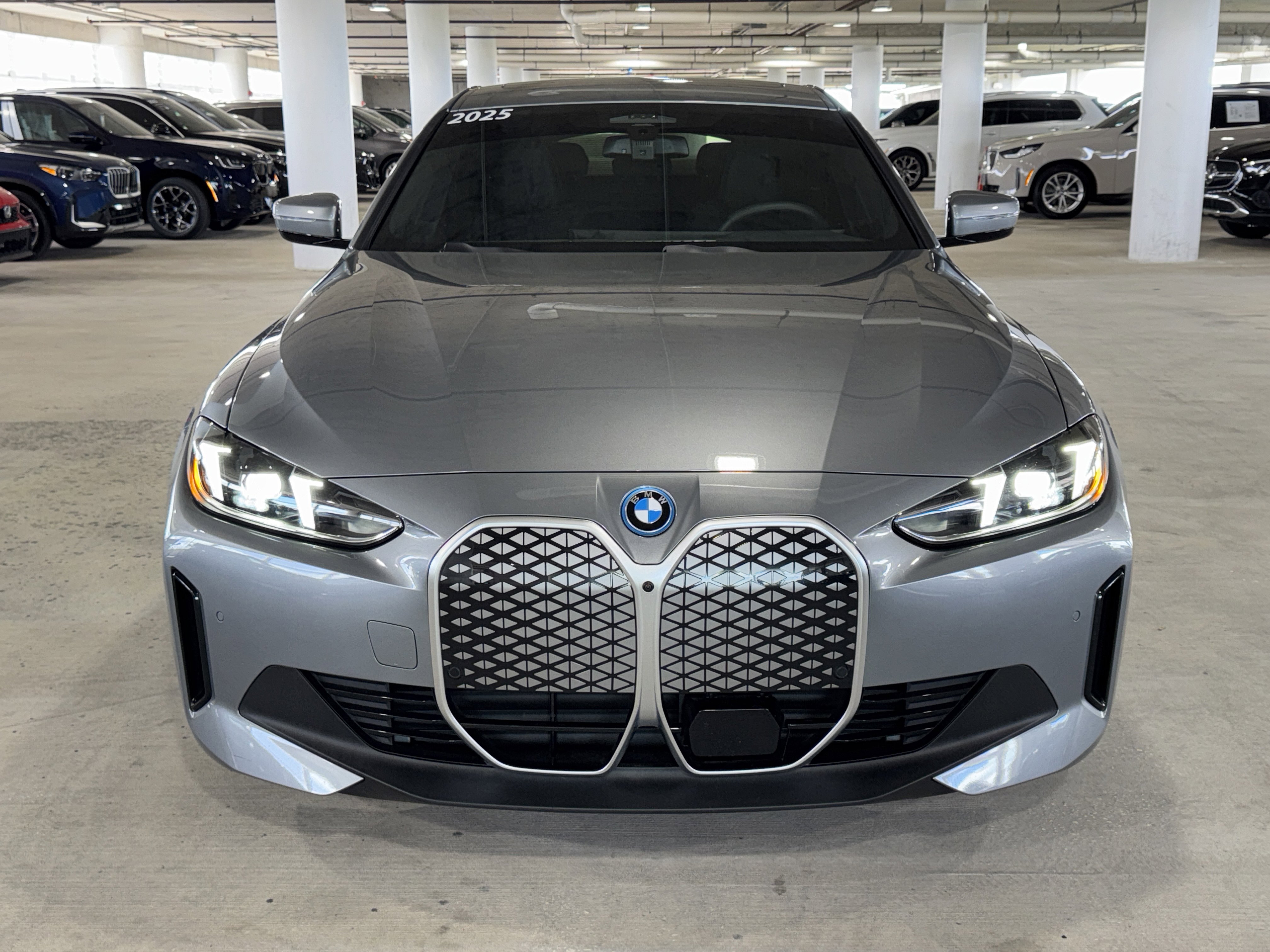 Used 2025 BMW i4 eDrive40 w/ Premium Package image 3