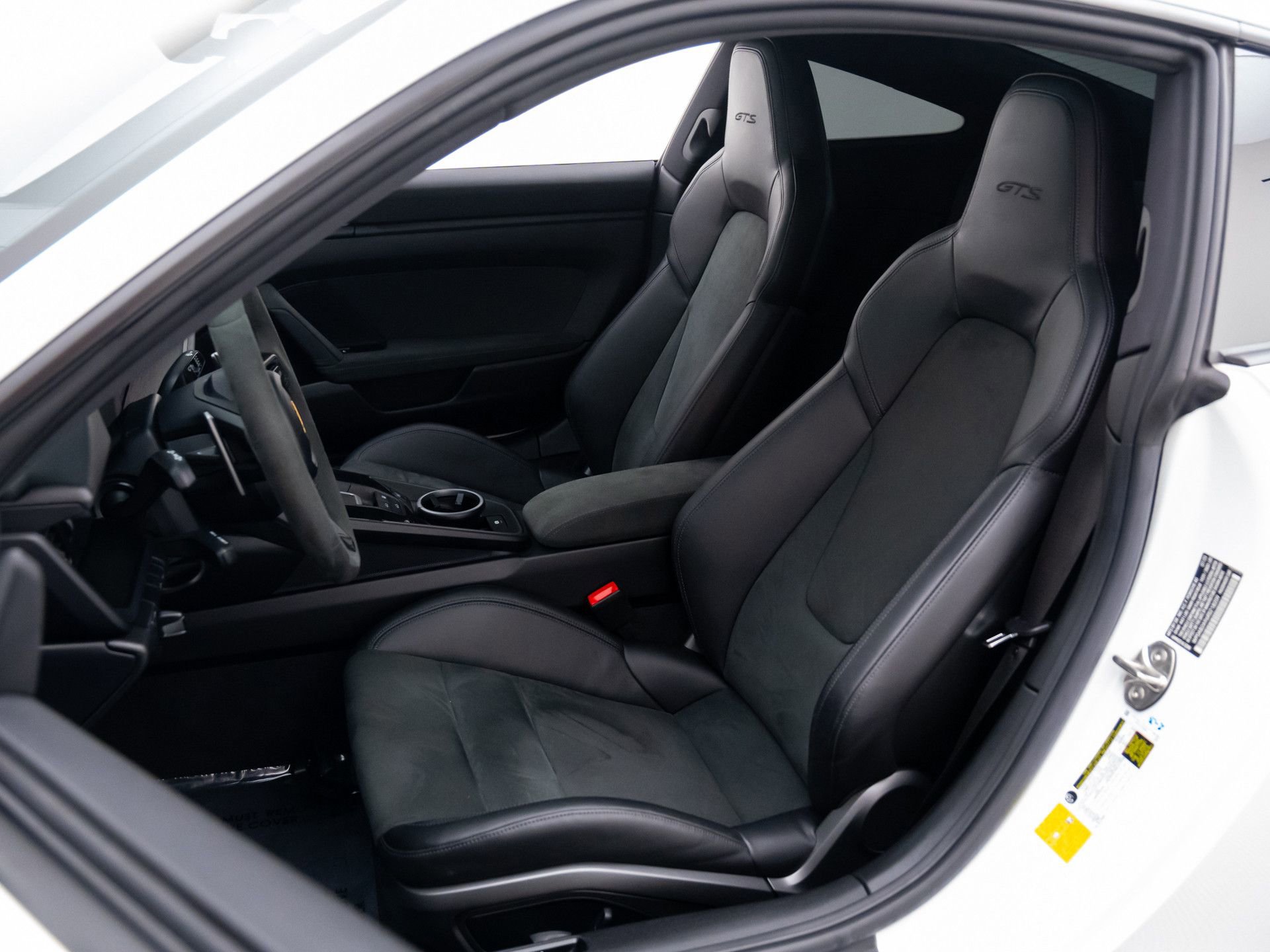 Certified 2024 Porsche 911 Carrera 4 GTS image 5